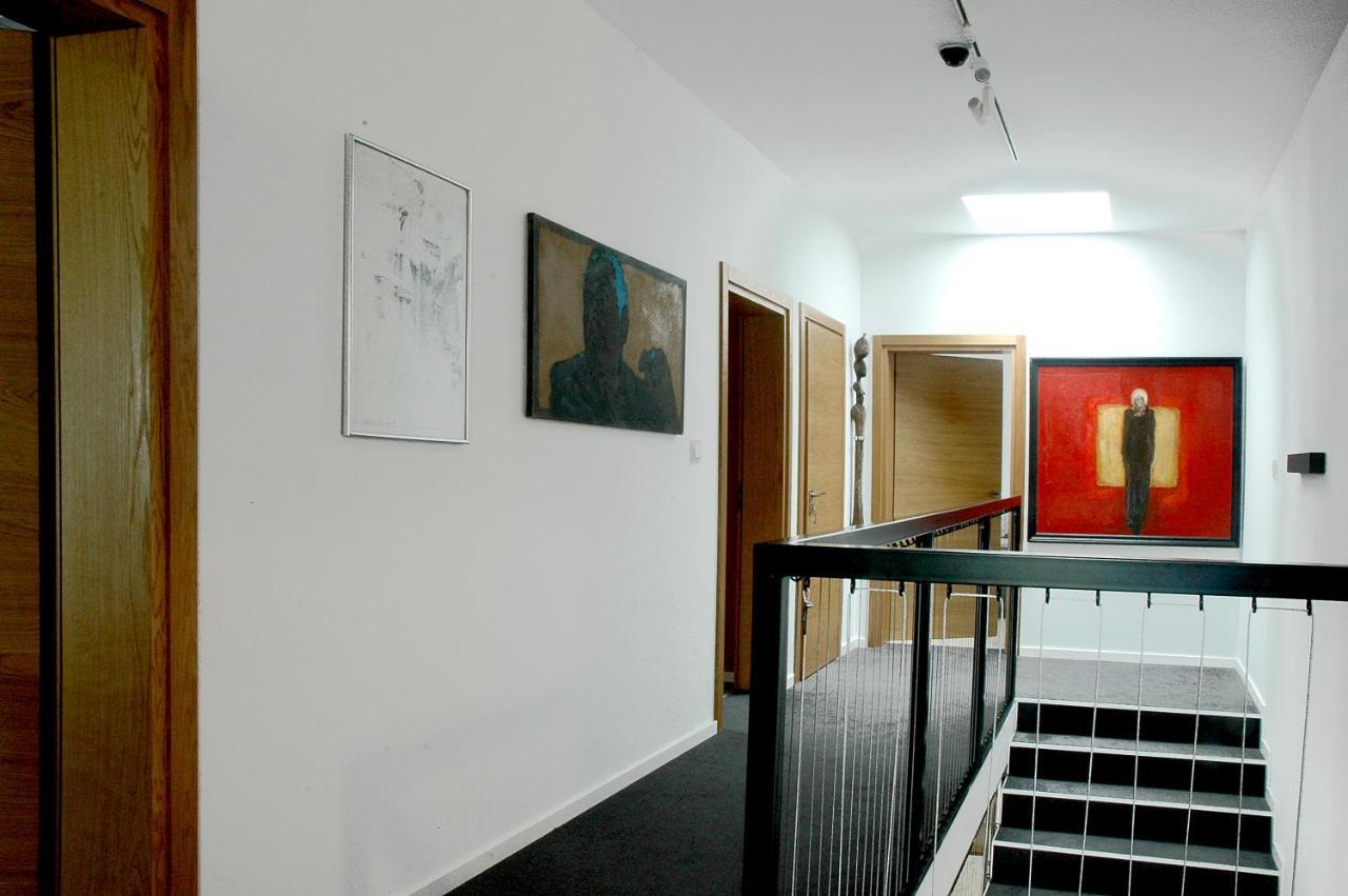 Jasło Salon Win Wine Bar & Apartments المظهر الخارجي الصورة