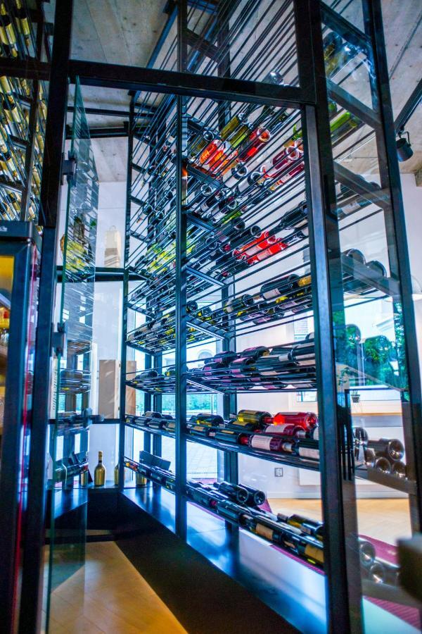 Jasło Salon Win Wine Bar & Apartments المظهر الخارجي الصورة